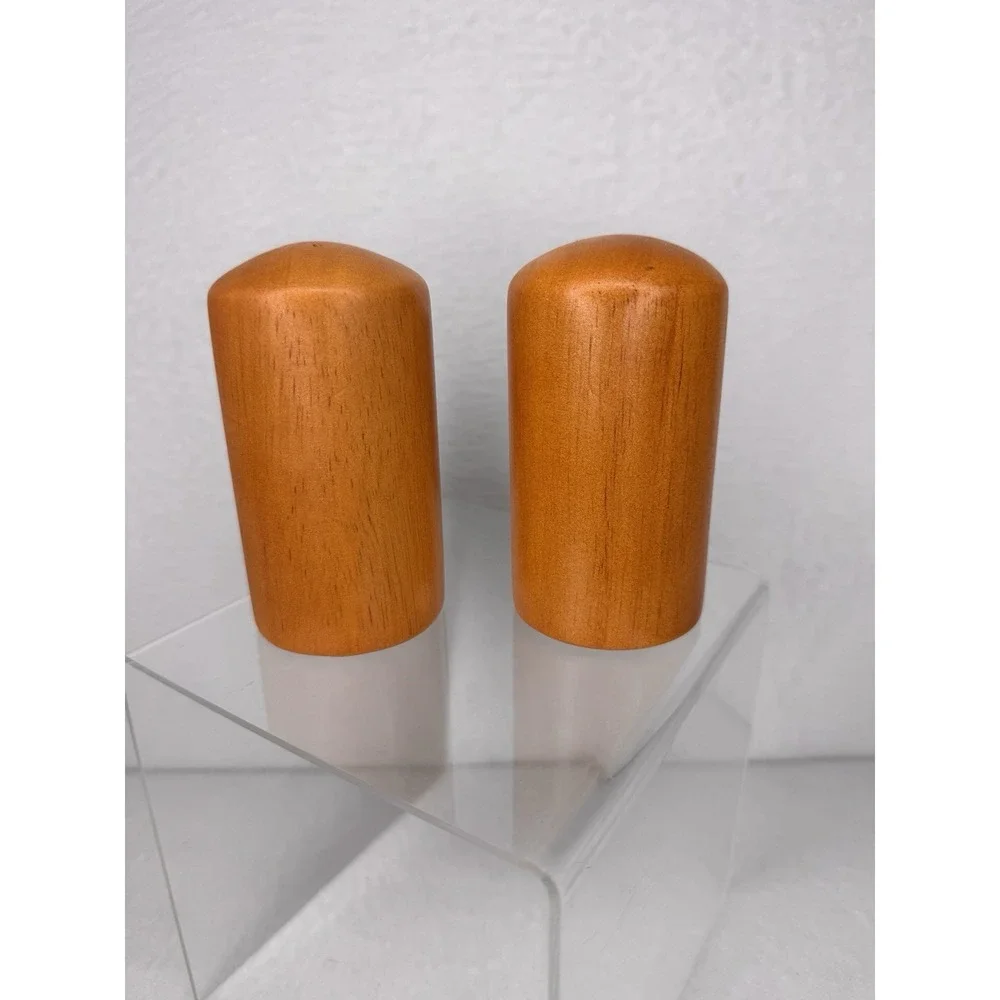 Wood Salt & Pepper Shakers Mid Century Modern Clip Holder Set